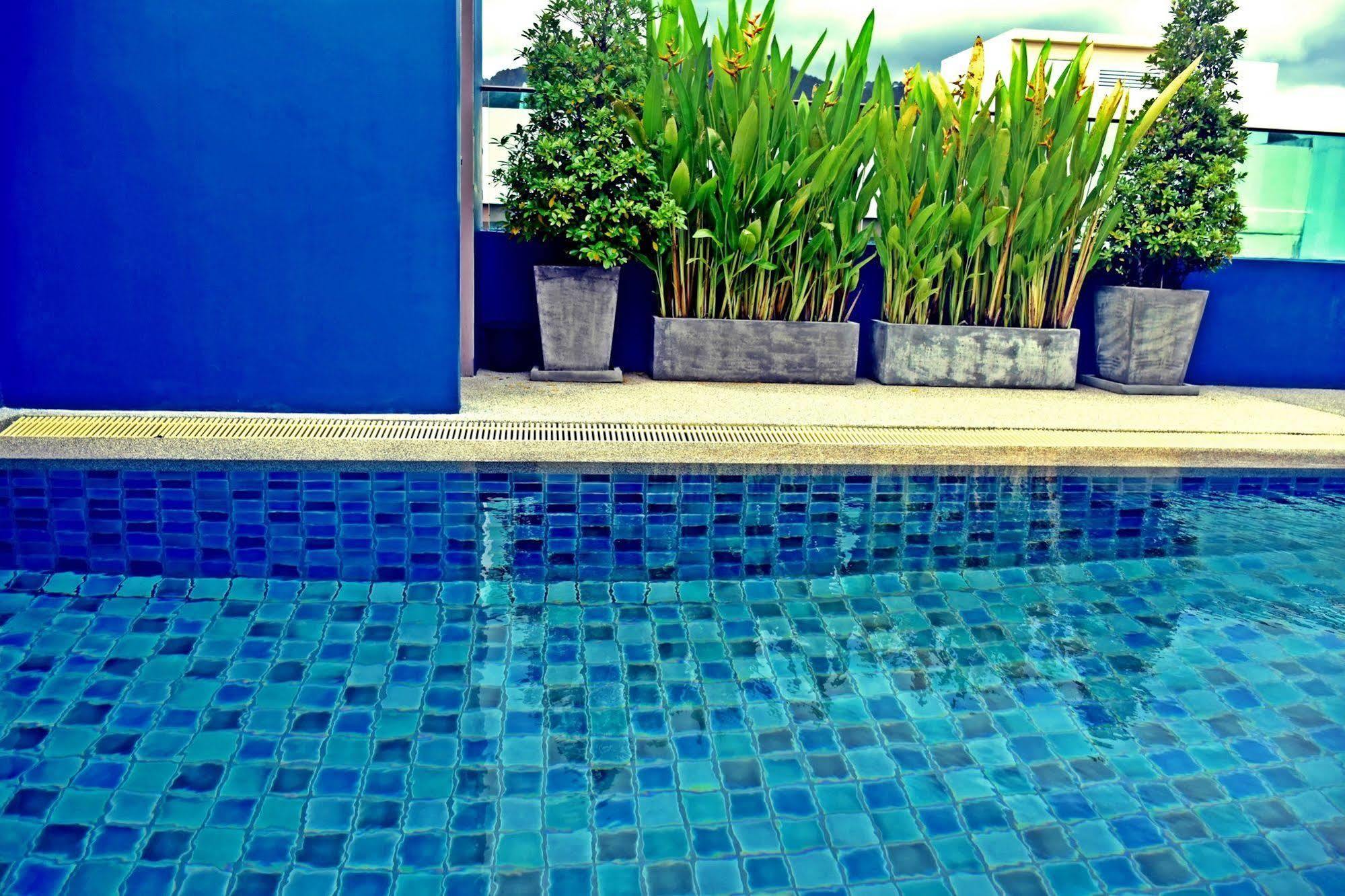 Ocean And Ole Patong Hotel Kültér fotó